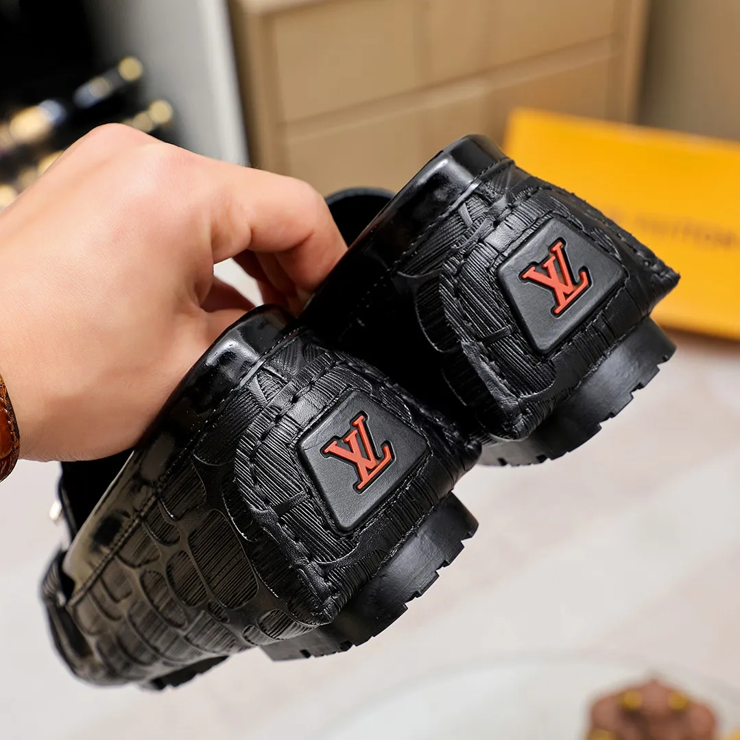 Men's shoes 💰360 💰 LV Louis Vuitton's top-quality Peaches men's shoes 💯Original copy of the official website, the upper is made of imported official website 1:1 material ❌Italian 🇮🇹 cowhide surface, imported pigskin lining. It’s definitely not made with ordinary craftsmanship, it’s the model used by celebrities! The factory’s craftsmanship is designed to create the most perfect shoes for trendy men! Colors available! 38-45 yards